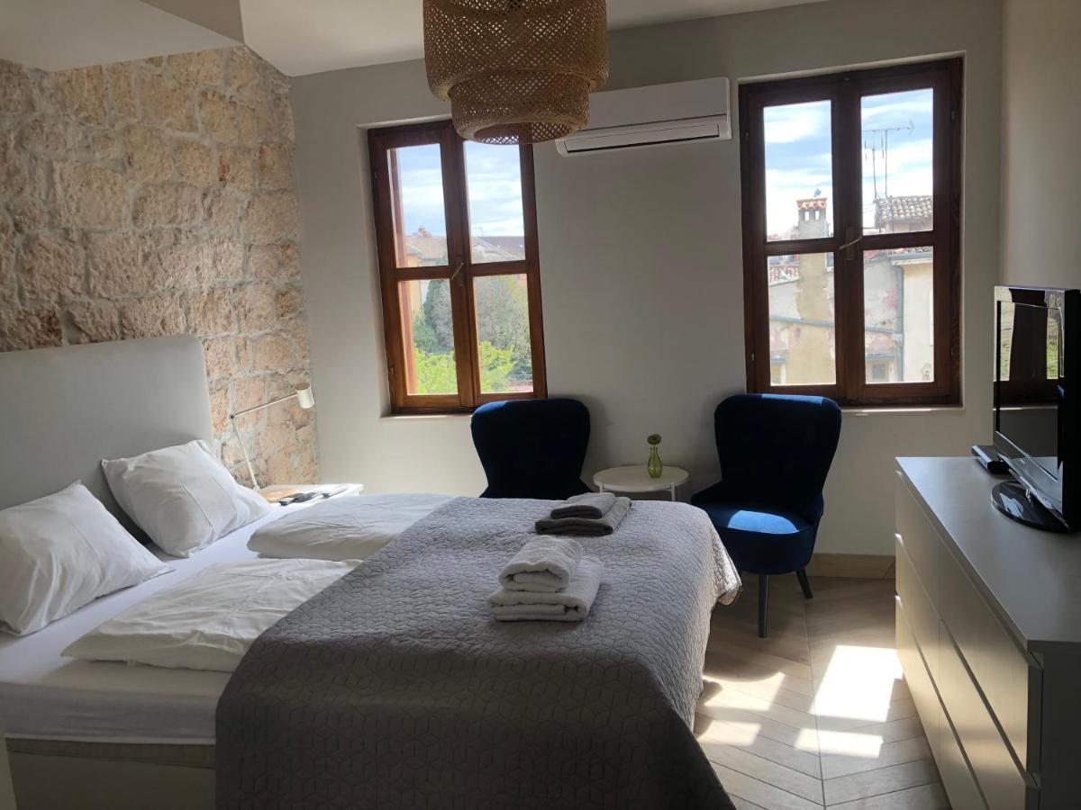 De Luxe Room In The Heart Of The City Rovinj Exterior photo
